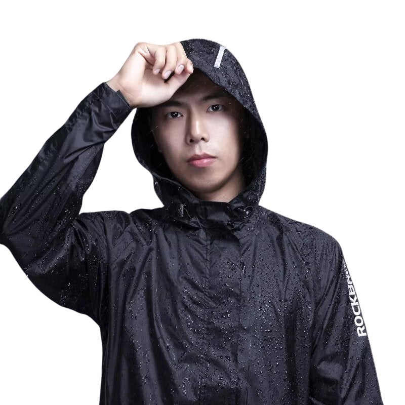 Veste impermeable à capuche réfléchissante