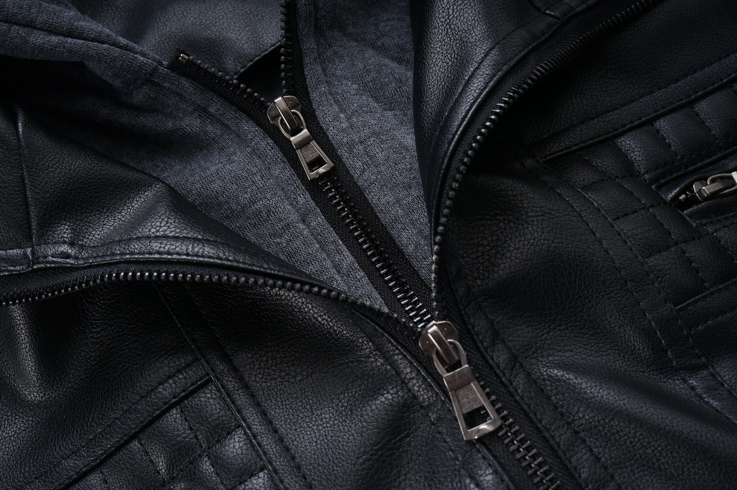 Veste en cuir à capuche homme