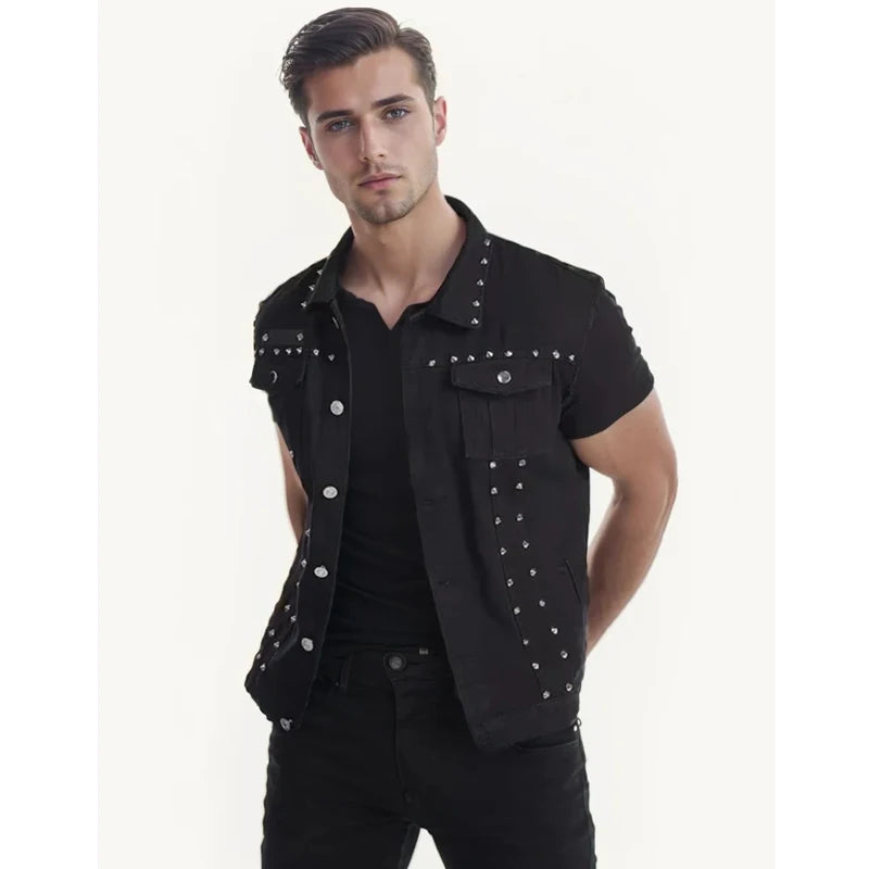 Veste en jean noir avec trou à rivets