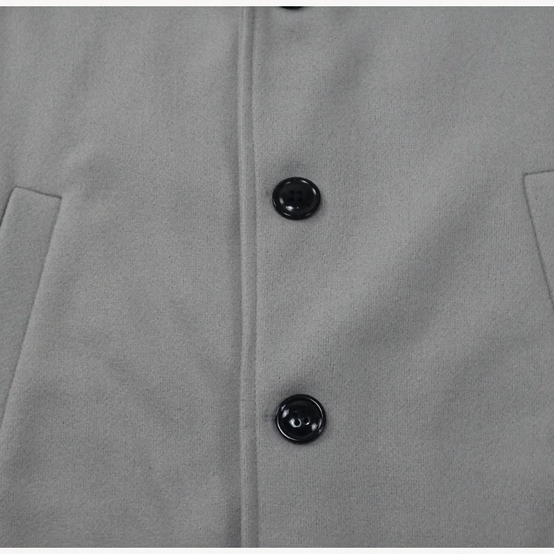 Veste longue en laine avec boutons